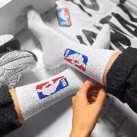 جوراب ساقدار طرح NBA اسپرت زمینه سفید فری سایز