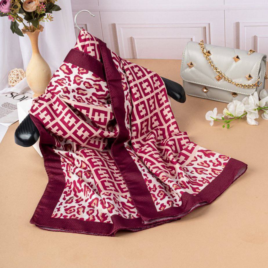 شال نخی چاپی 3 رنگ سال،قواره 75×2،
مناسب چهارفصل