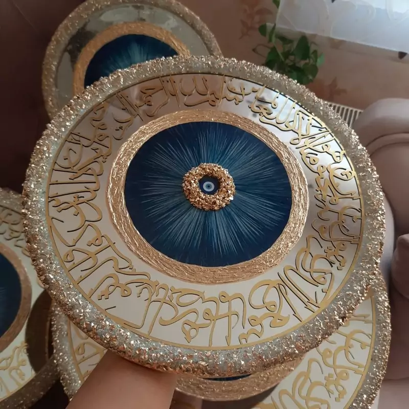 آینه گردطرح چشم نظر اینه رزینی اینه کریستالی آینه دکوری آینه دکوراتیو آینه قدی