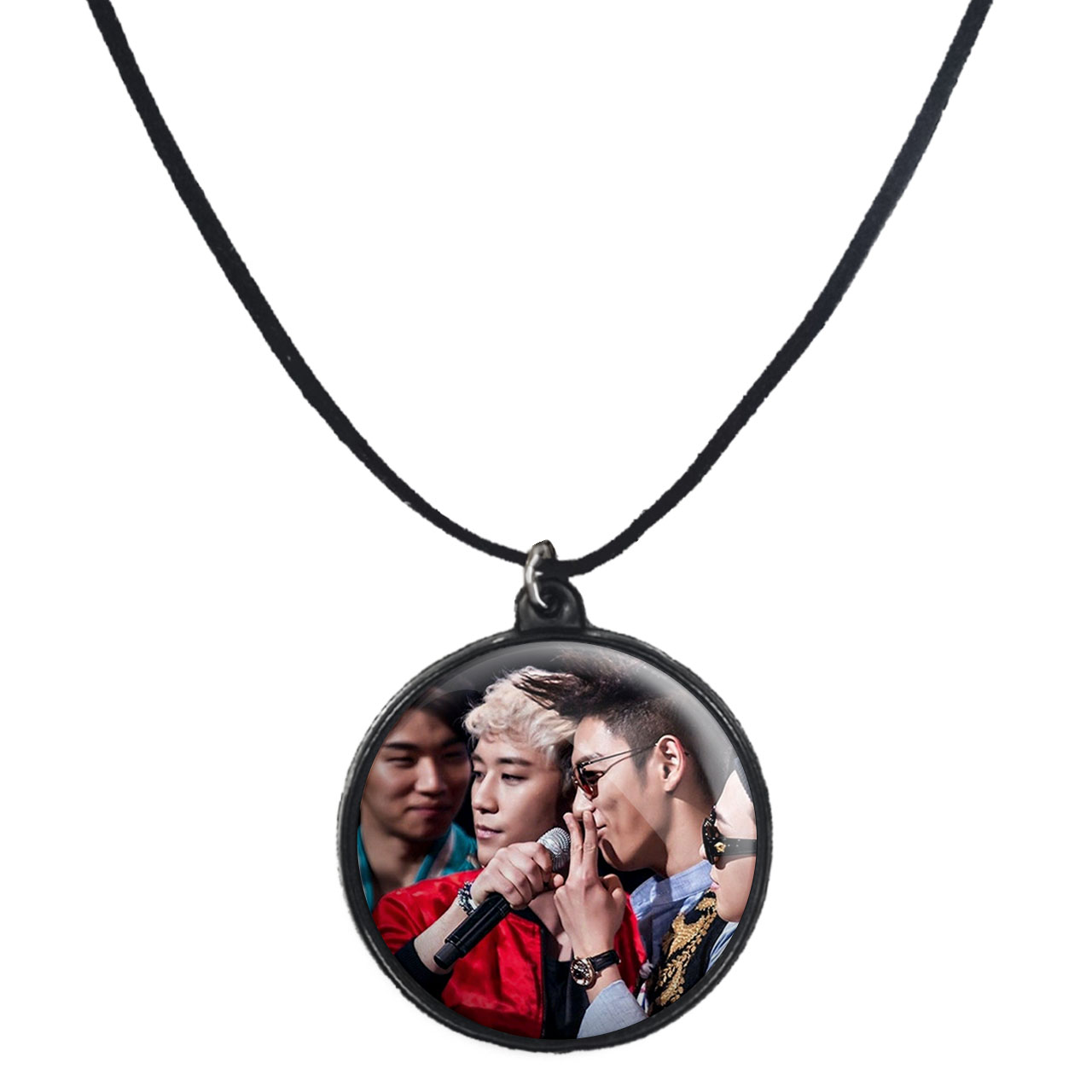 گردنبند پرمانه طرح گروه موسیقی بیگ بنگ کد pmb.15253 مدل دو طرفه