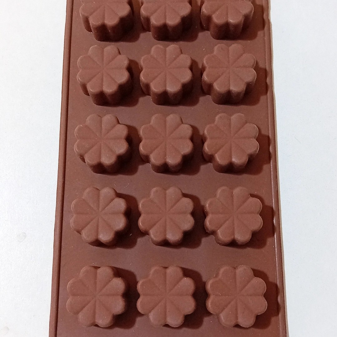قالب شکلات گل هشت پر کد3