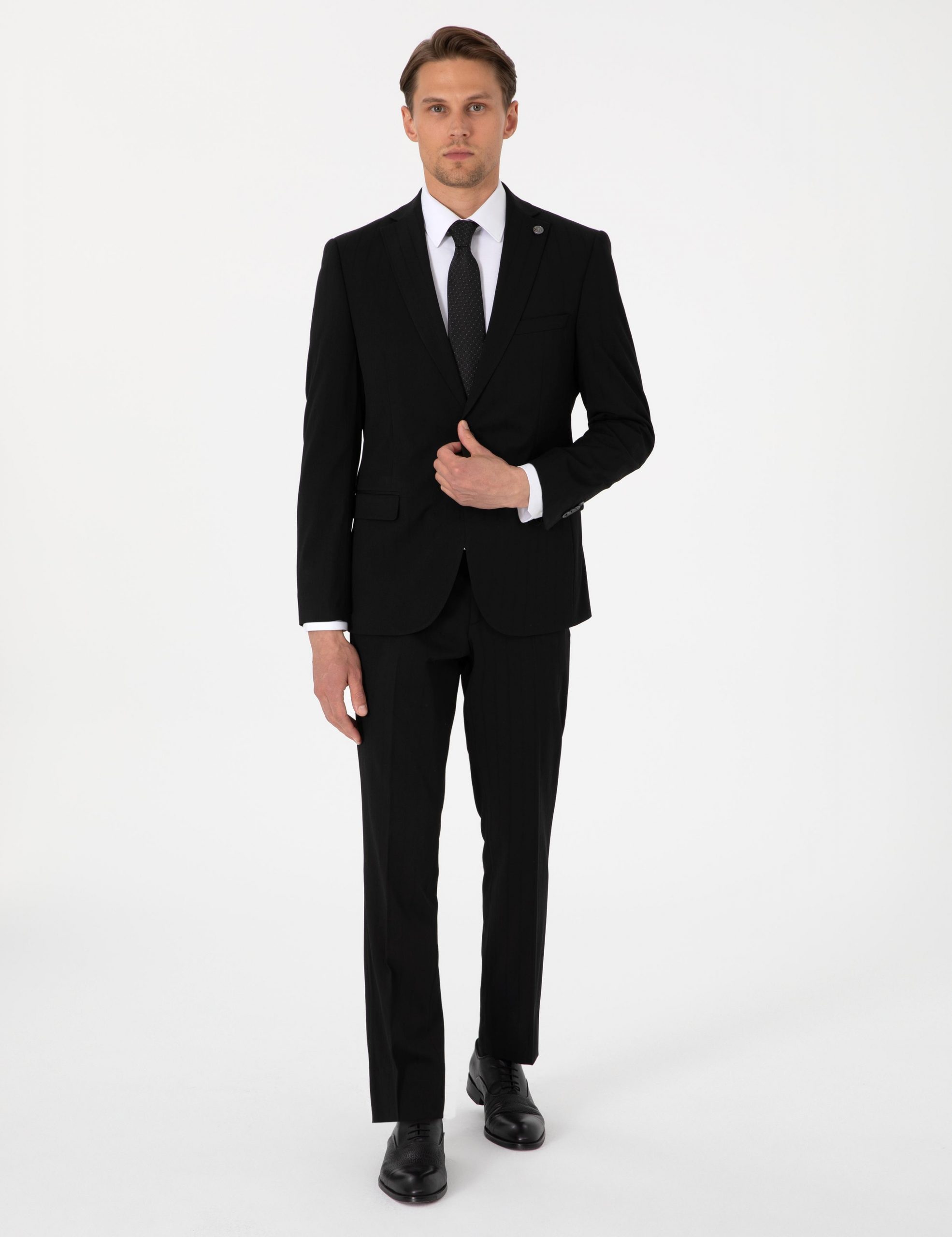 کت و شلوار مردانه مشکی پیرکاردین - فروشگاه لباس شهرمون