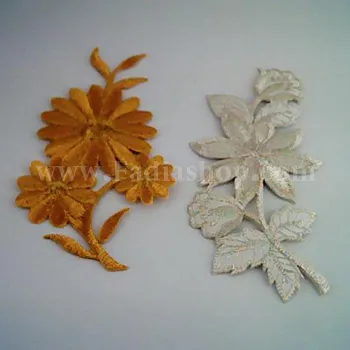 تکه دوزی کوچک طلایی نقره ای