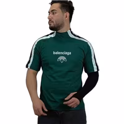 تیشرت آستین کوتاه سبز طرح آدیداس