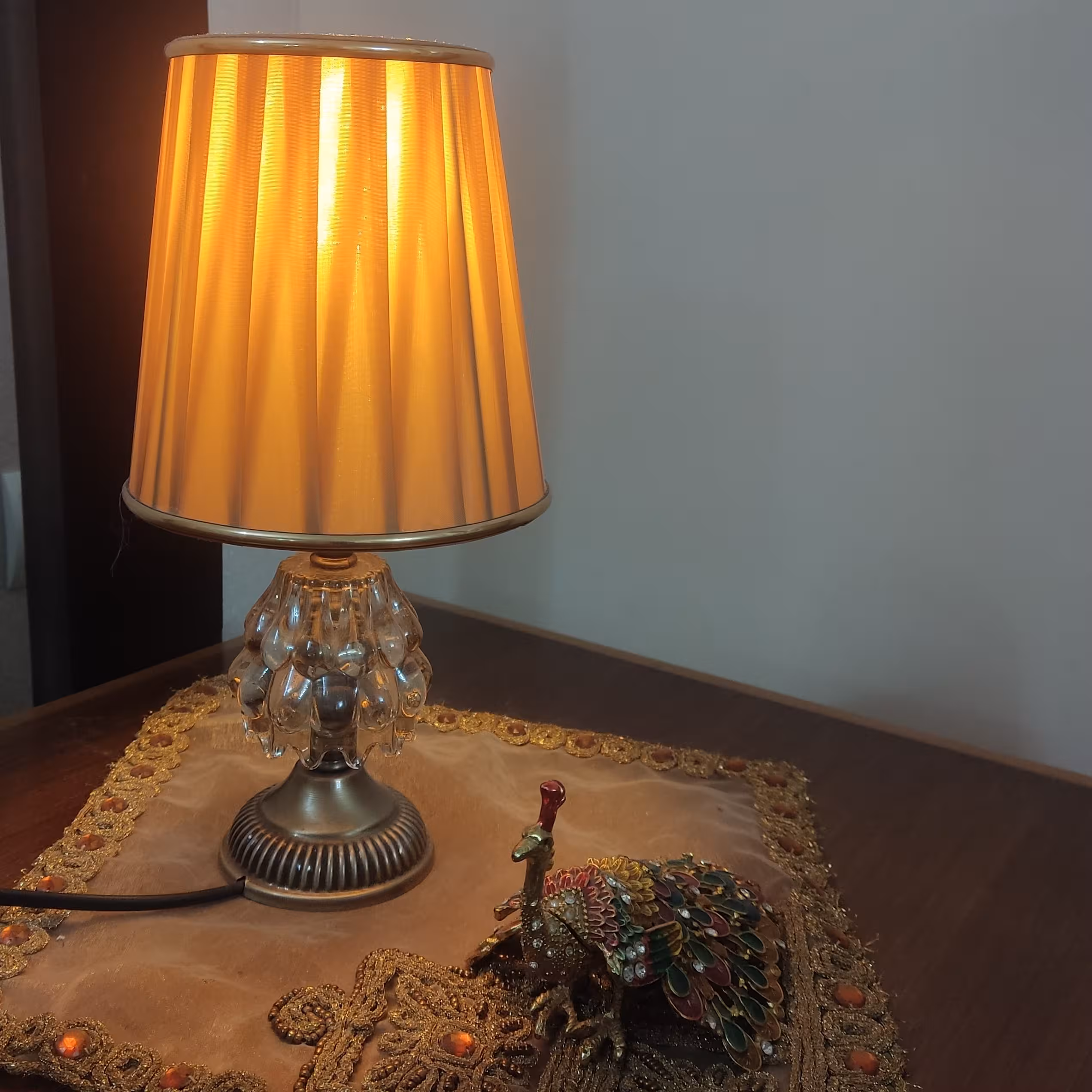 آباژور مینی