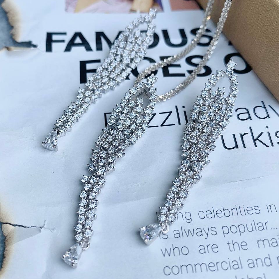 نیمست جواهری نقره با روکش طلا سفید  کد 45