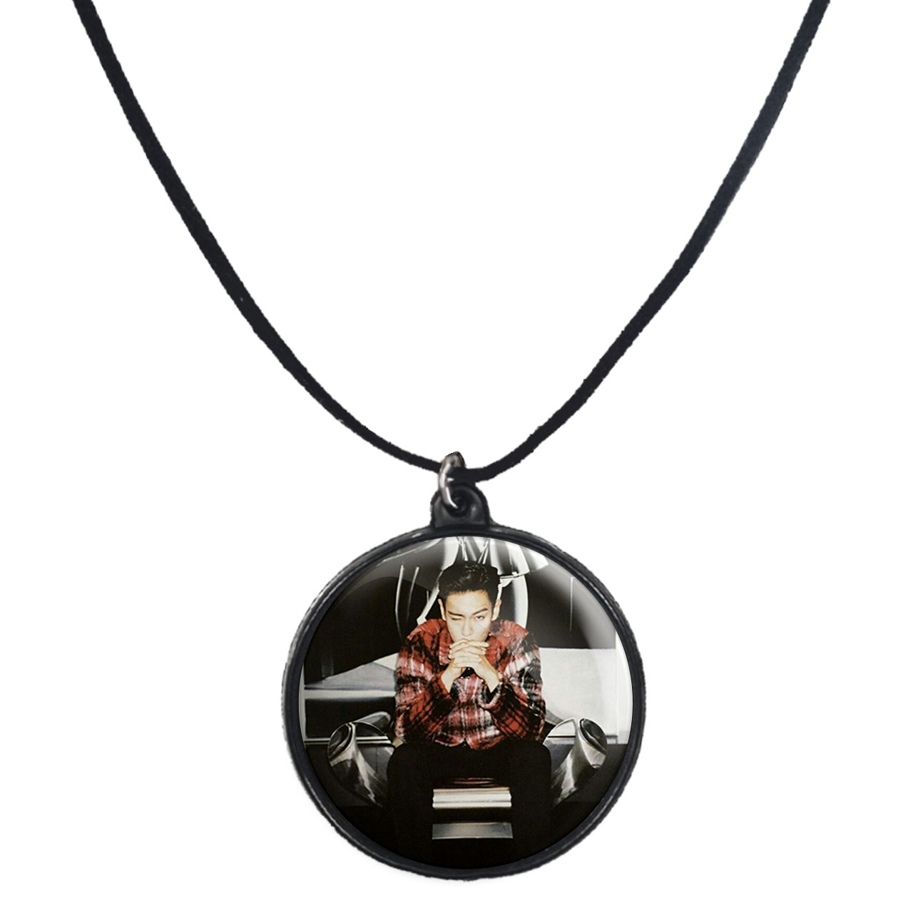 گردنبند پرمانه طرح گروه موسیقی بیگ بنگ کد pmb.15232 مدل دو طرفه