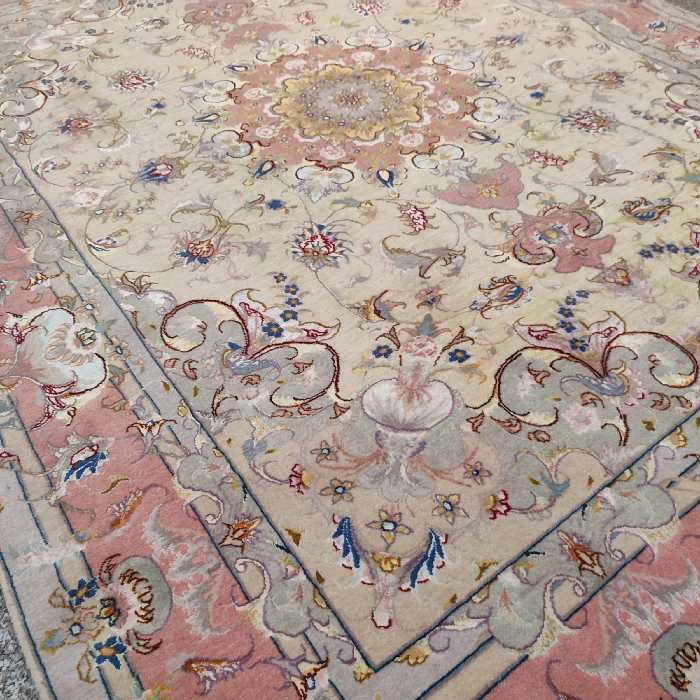 فرش دستباف سه متری طرح علیای تبریز مدل KH