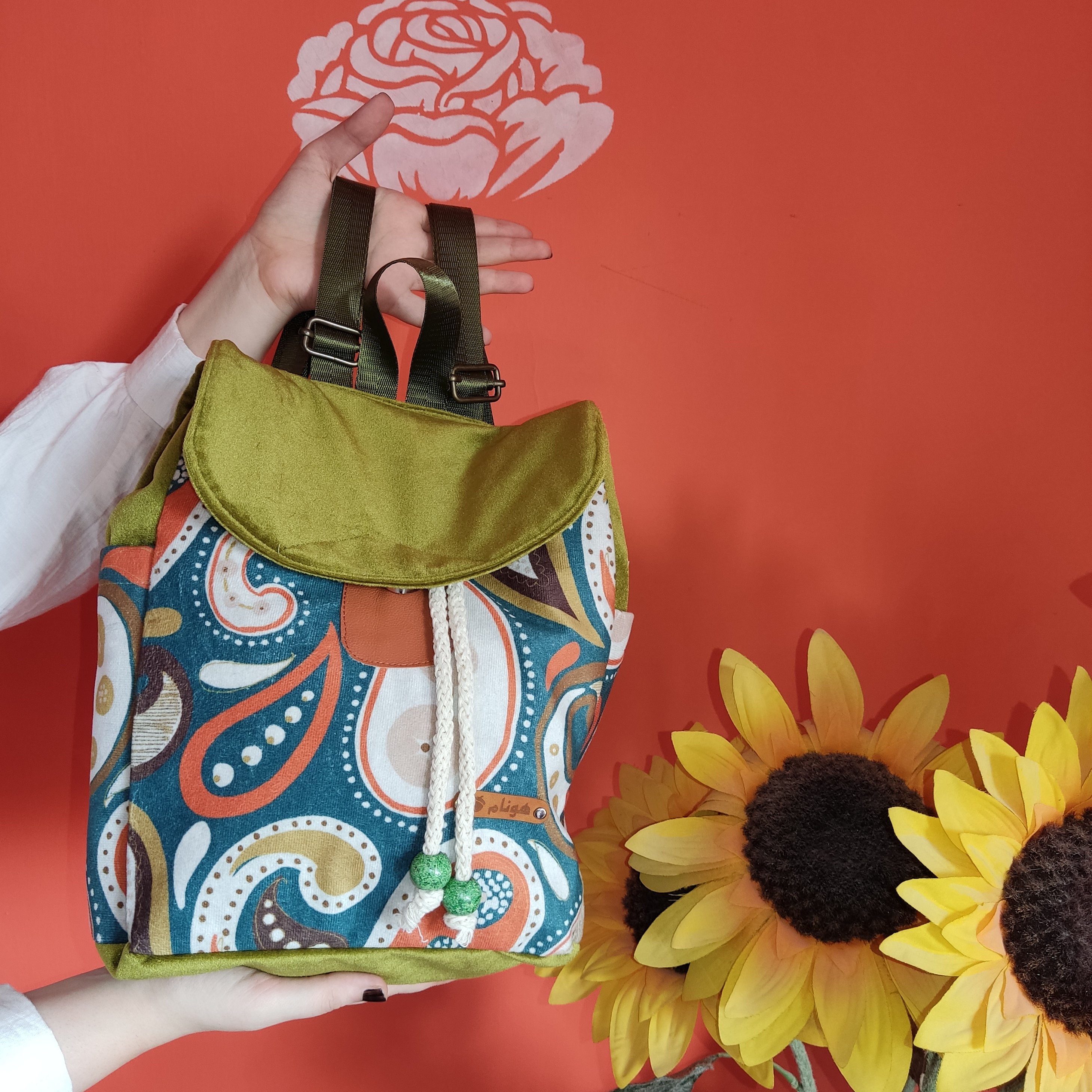 کوله پارچه ای اسپرت