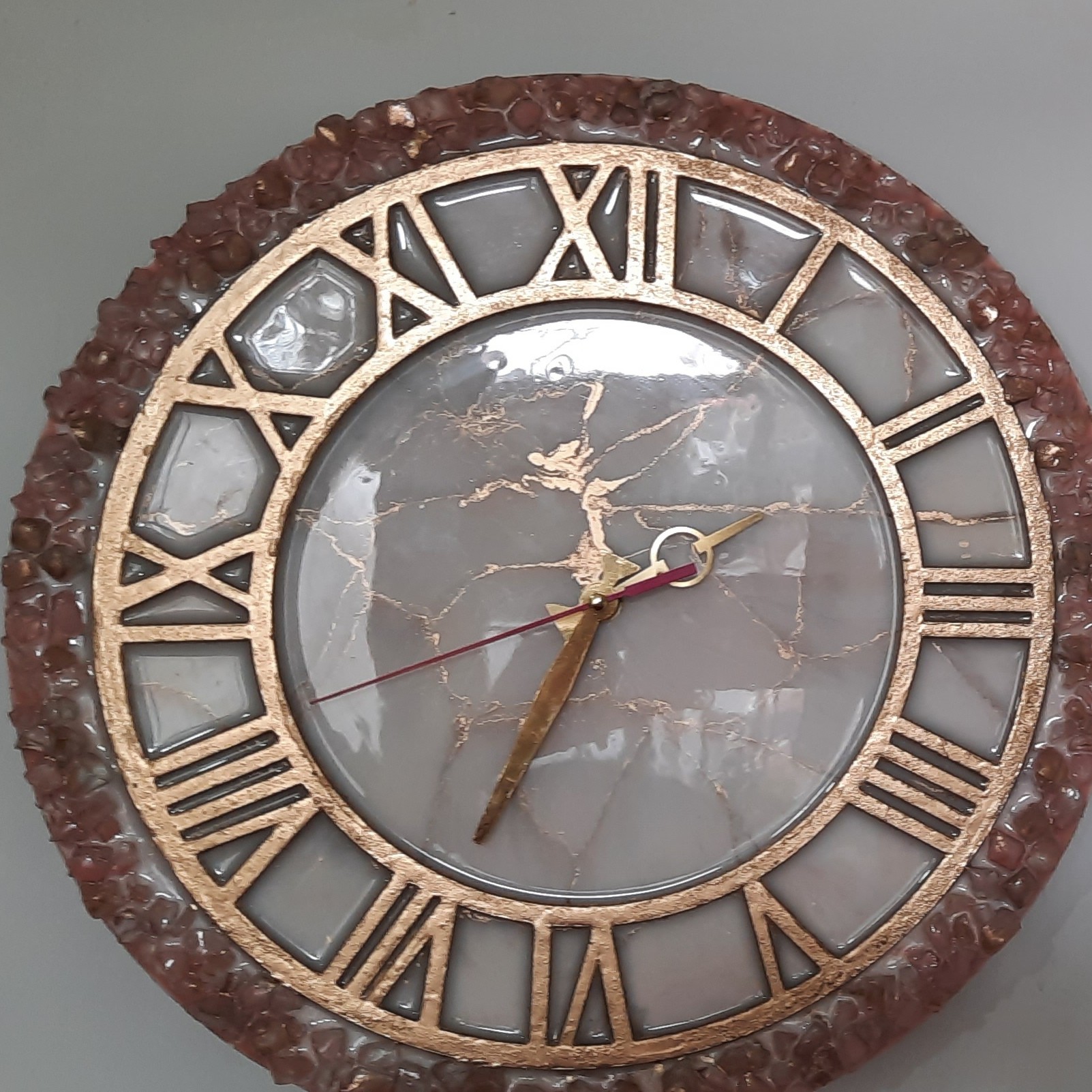 ساعت دیواری رزینی ژئود 