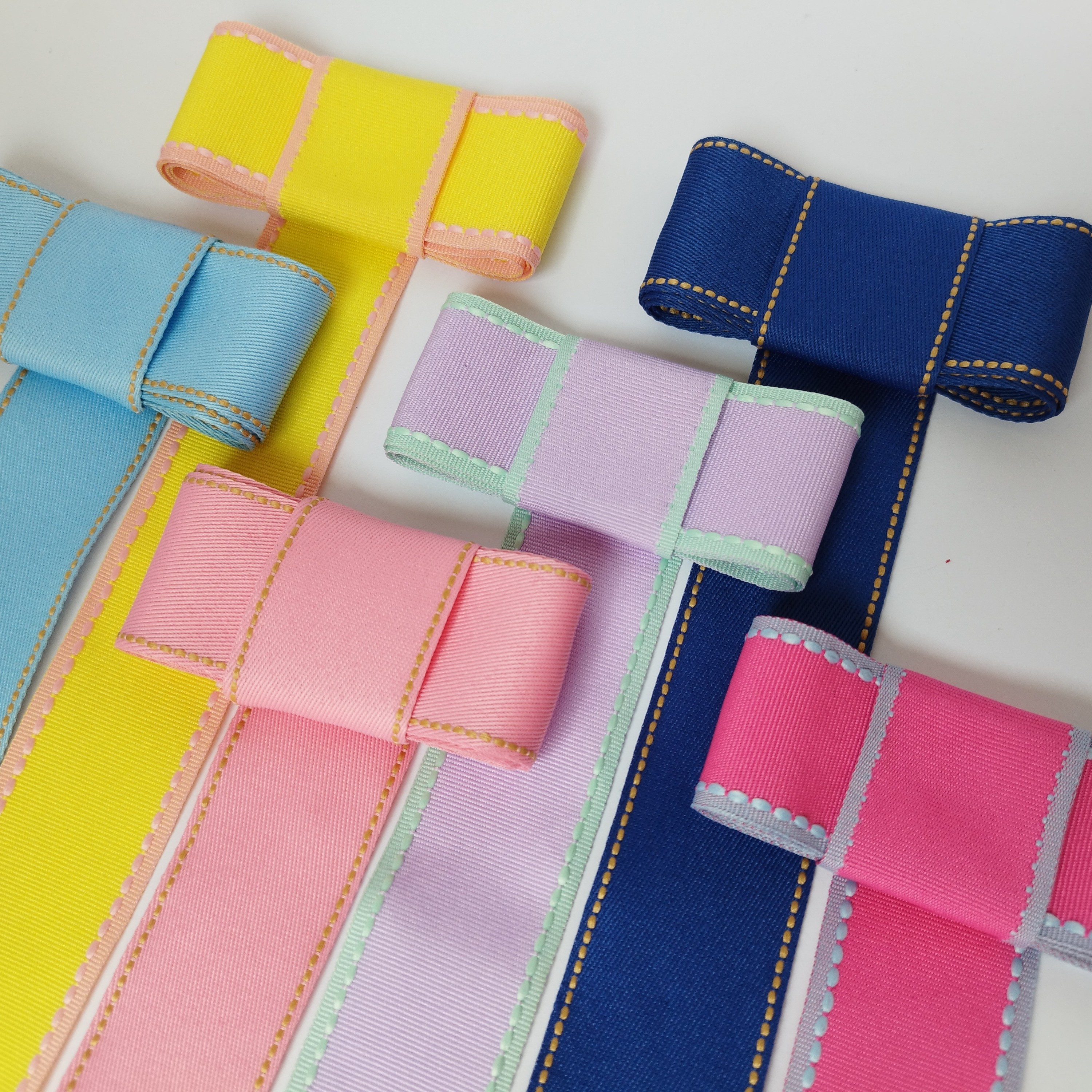 روبان لبه کوک چهارسانتی لی و کتان (یک متری)