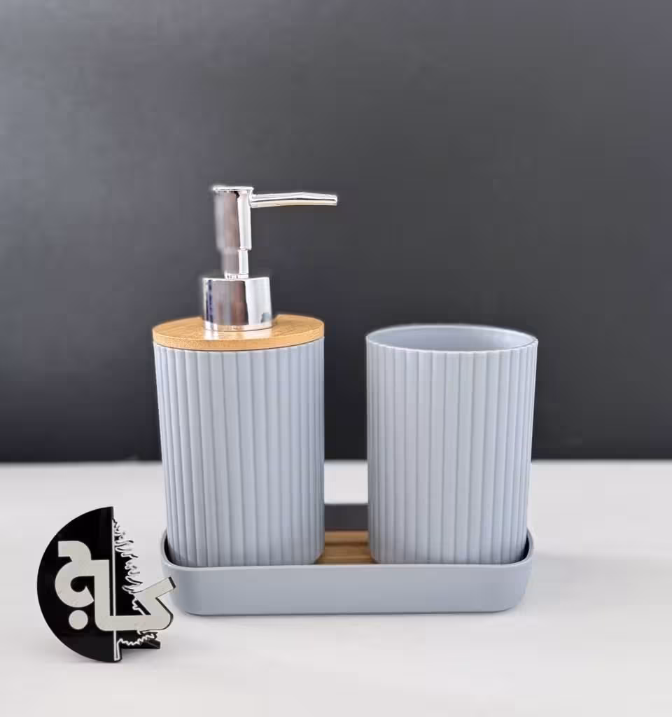 جا مایعی استنددار درب بامبو
