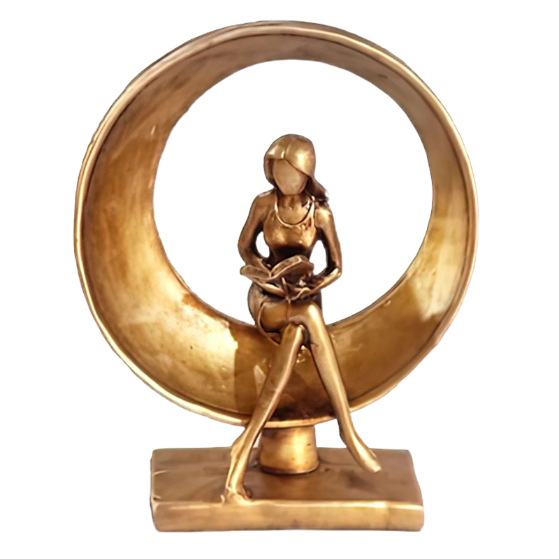 مجسمه مدل دختر کتابخوان