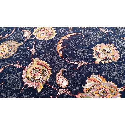 فرش ماشینی زمرد مشهد طرح افشان زمینه آبی تیره