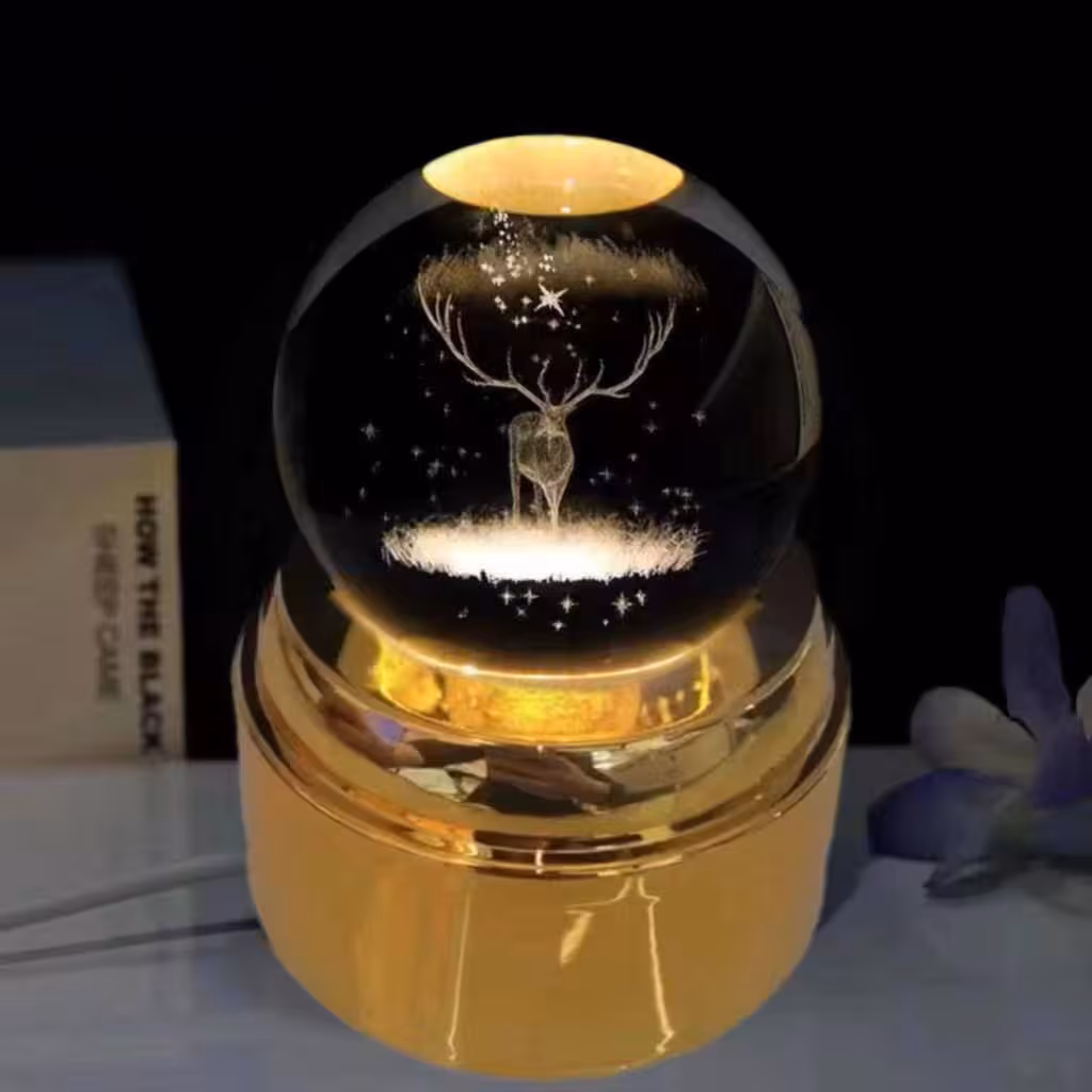 چراغ خواب مدل گوی کریستالی چرخشی طرح گوزن -قطر گوی 8