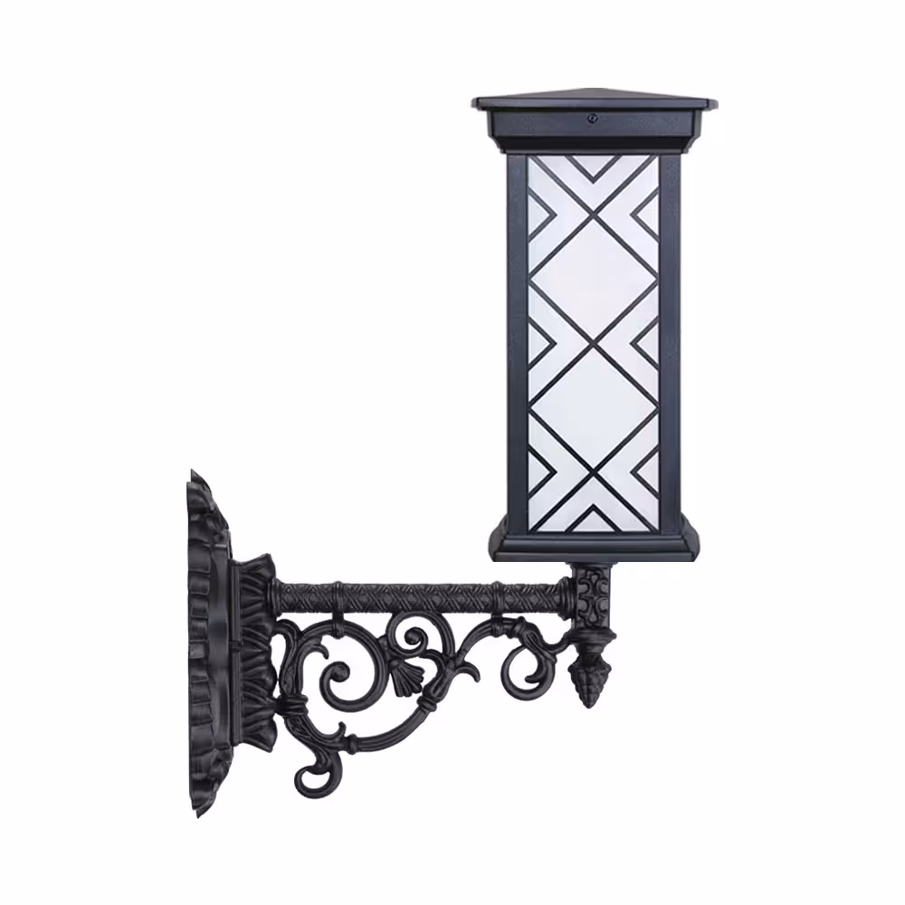 چراغ دیواری حیاطی و پارکی بیتانور مدل درتا بلند طرح دار کد 480522BT
