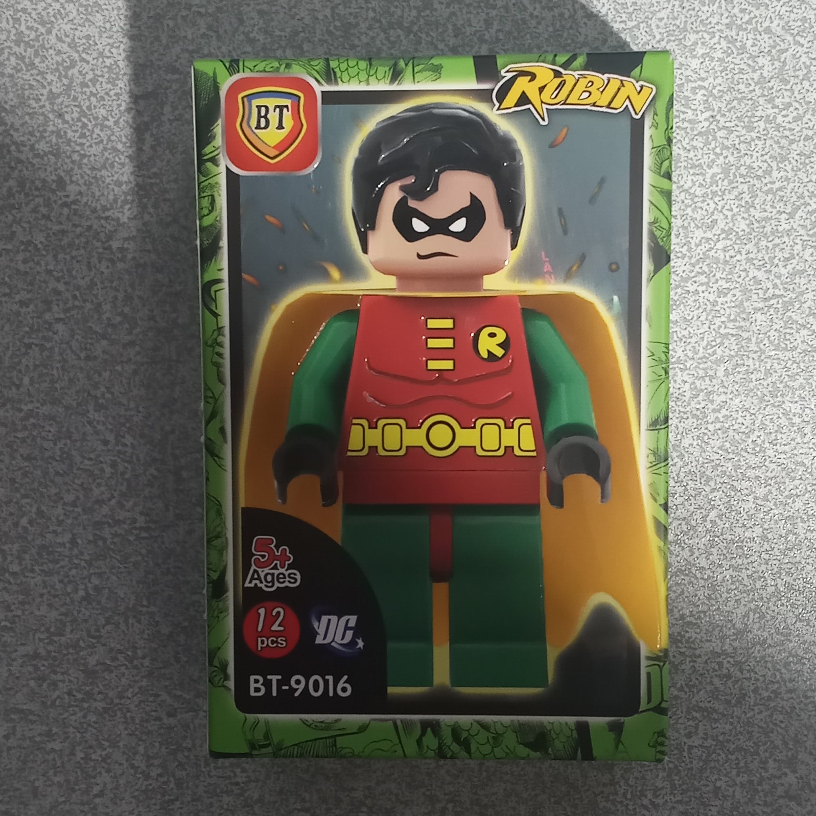 لگو ROBIN
