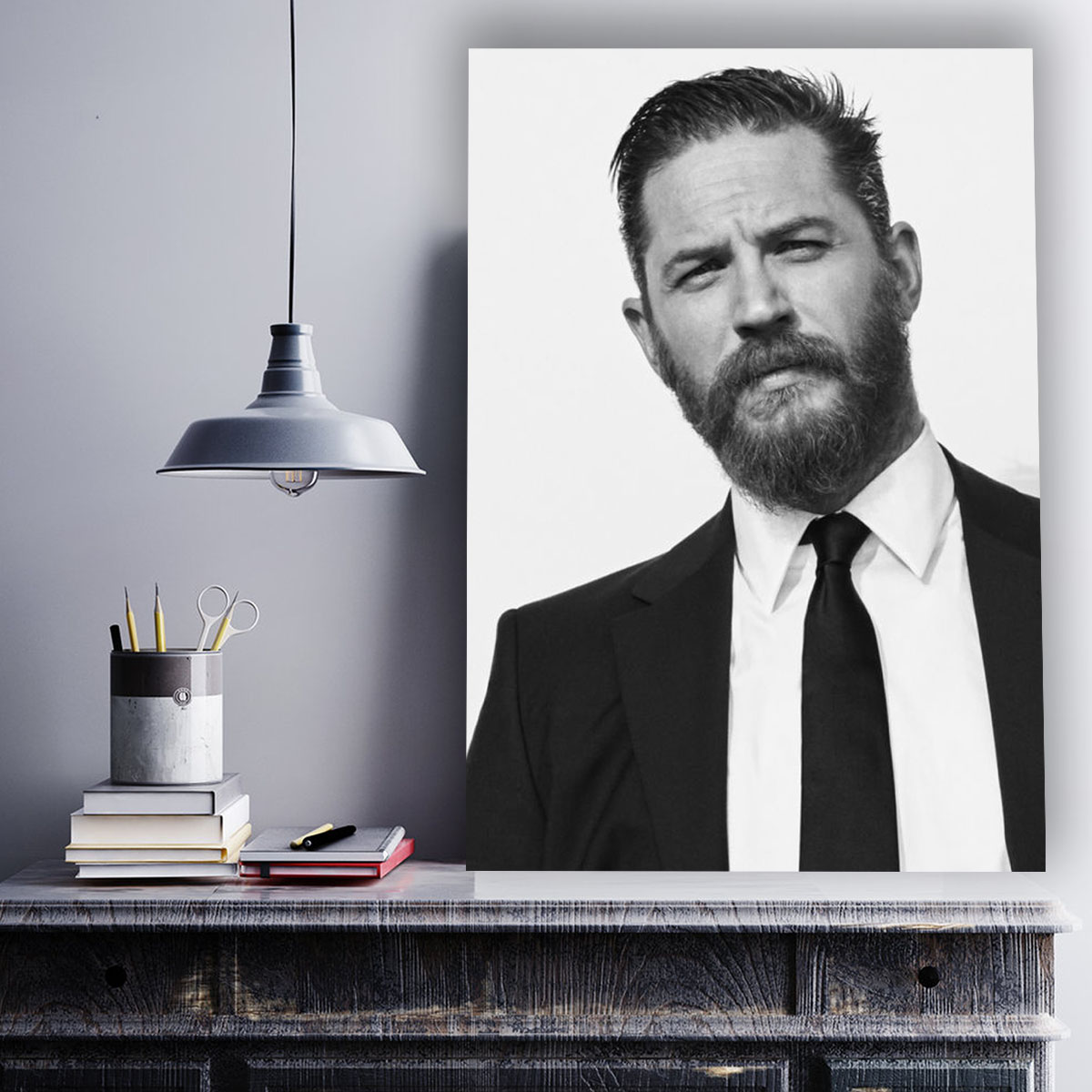 تابلو شاسی گالری استاربوی مدل Tom Hardy 1