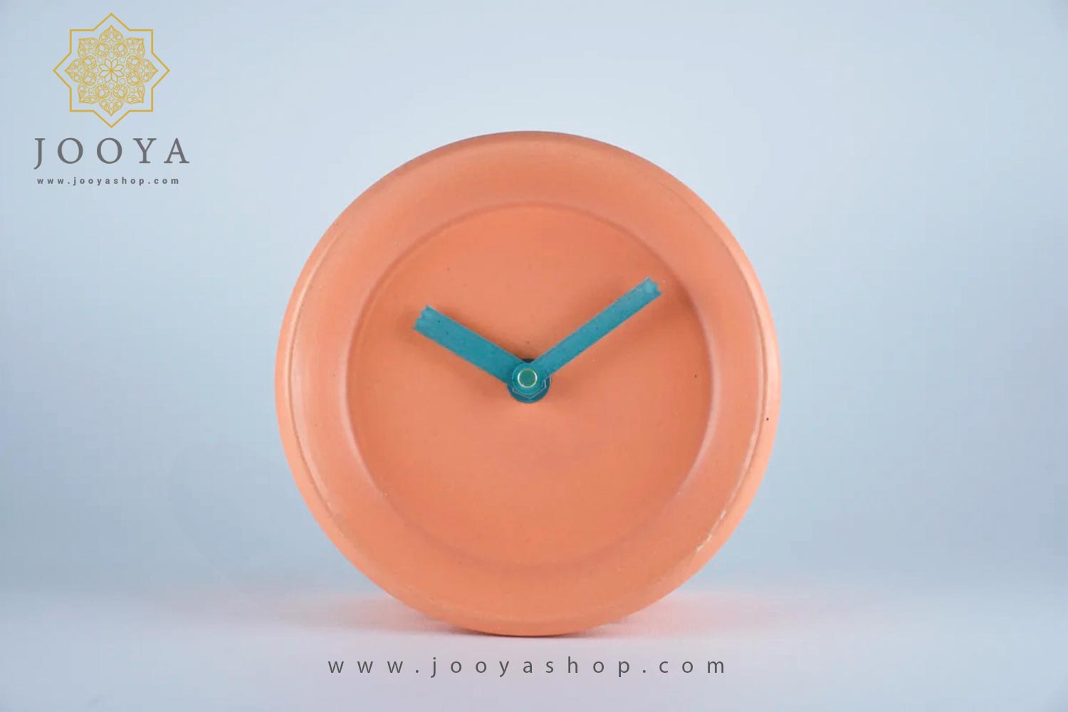 ساعت رو میزی گارمون طرح چهار