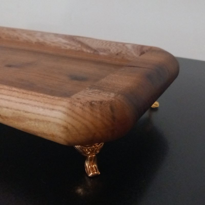 ظرف پذیرایی پایه دار