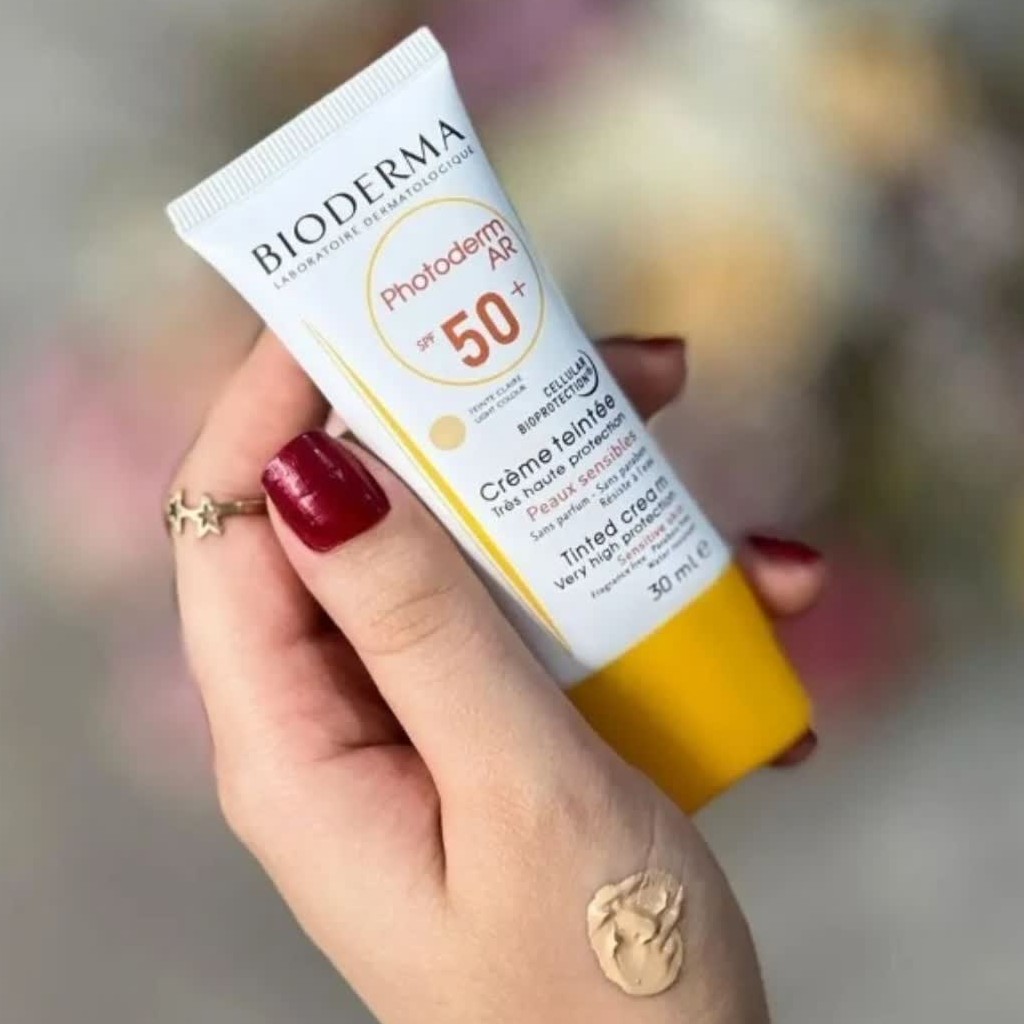 کرم ضدافتاب بیودرما SPF50