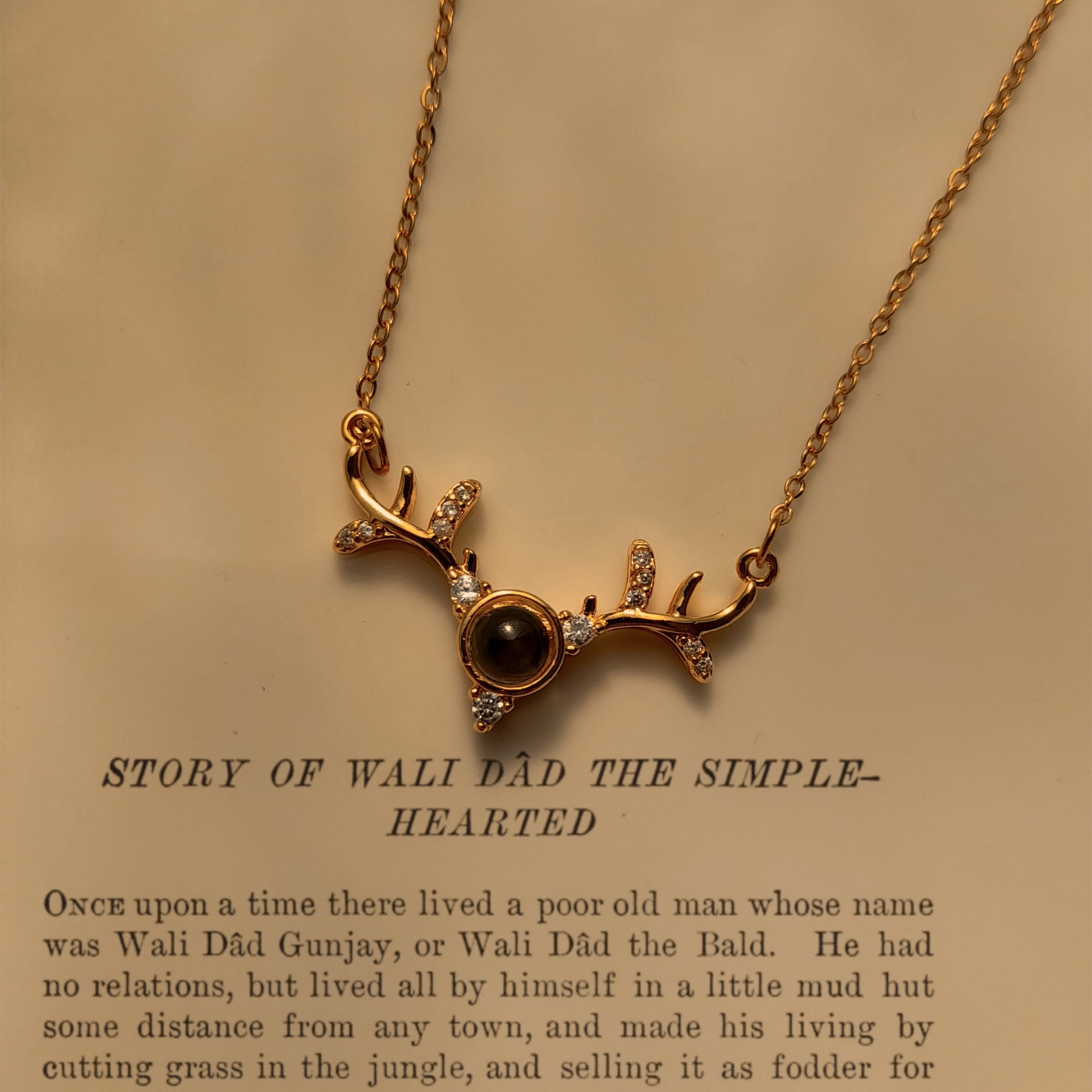 گردنبند تلسکوپی دوستت دارم به صد زبان دنیا. جنس استیل و رنگ ثابت. مناسب استفاده روز مره