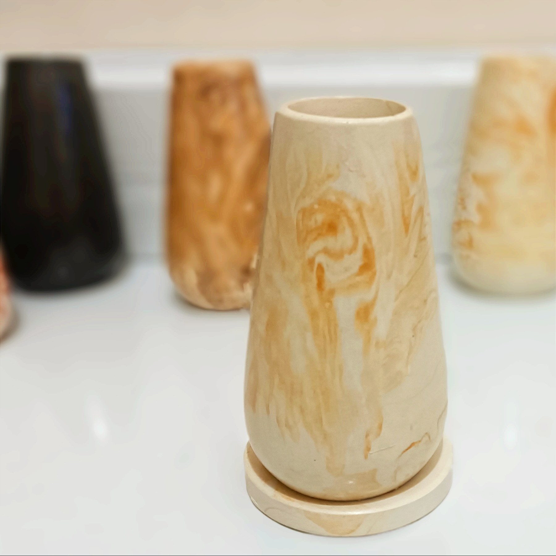 گلدان مخروطی