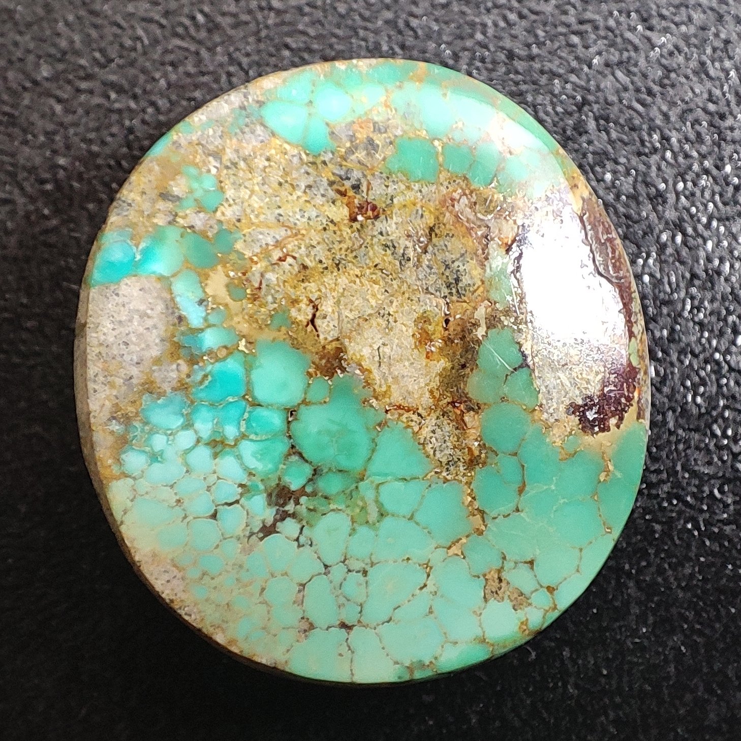 فیروزه نیشابور، دایره، سبز، با وزن 5 گرم و ابعاد 25 در 25 میلیتر