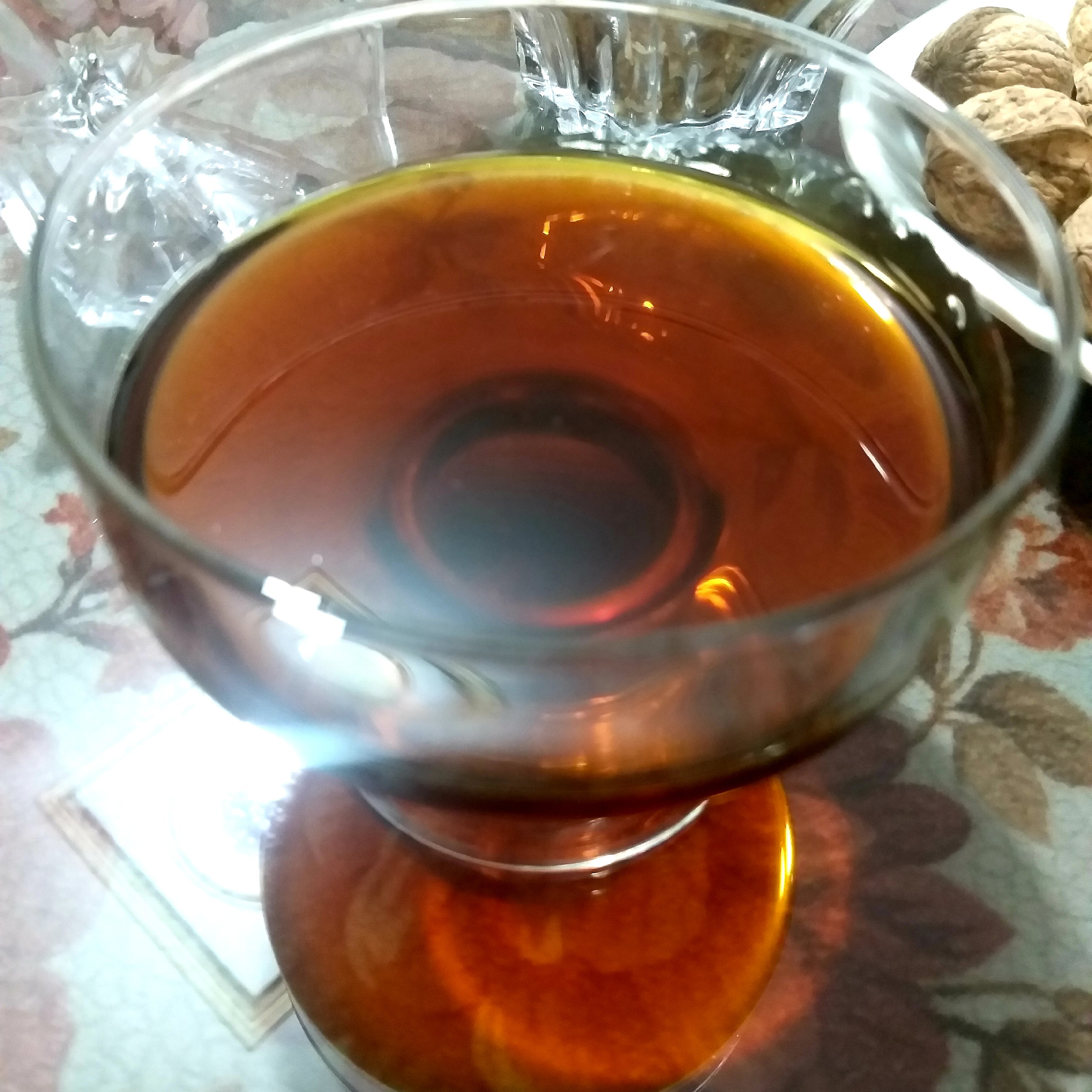 شیره انگور طبیعی خالص اعلا (یک کیلوگرمی)