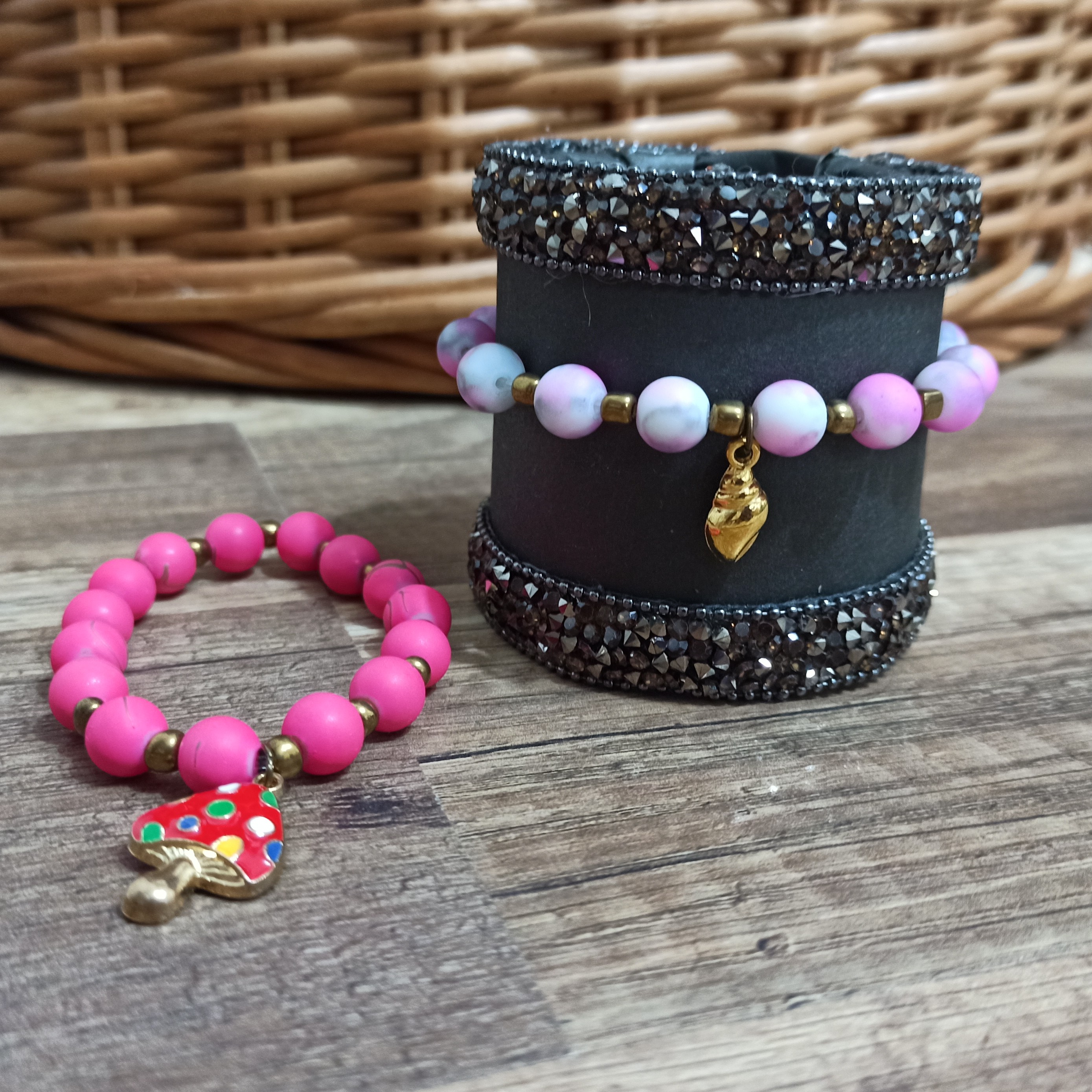 دستبند مروارید کش 