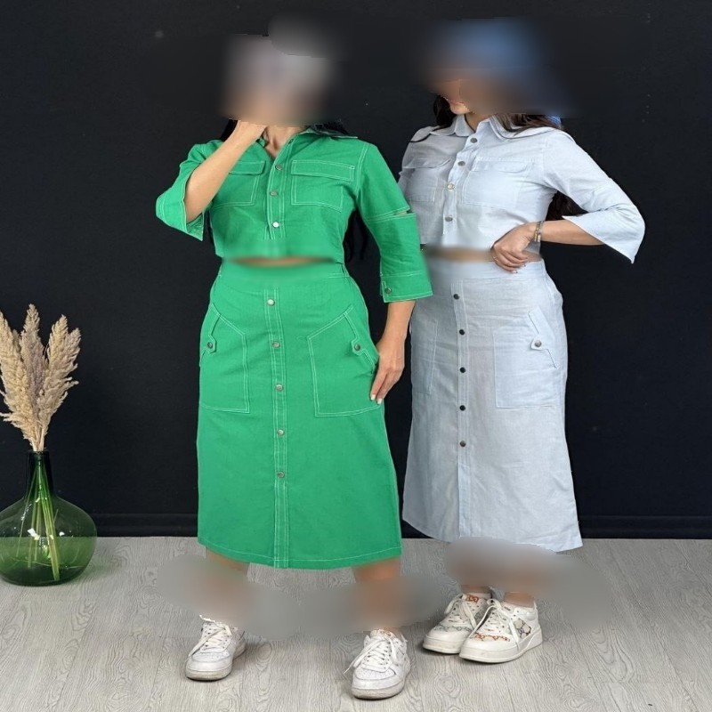 کت و دامن جنس داکرون با رنگبندی و تنخوری زیبا