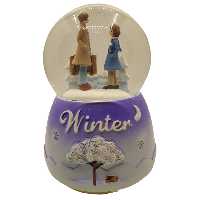 گوی موزیکال مدل چراغ دار طرح دیدار عاشقانه برفی