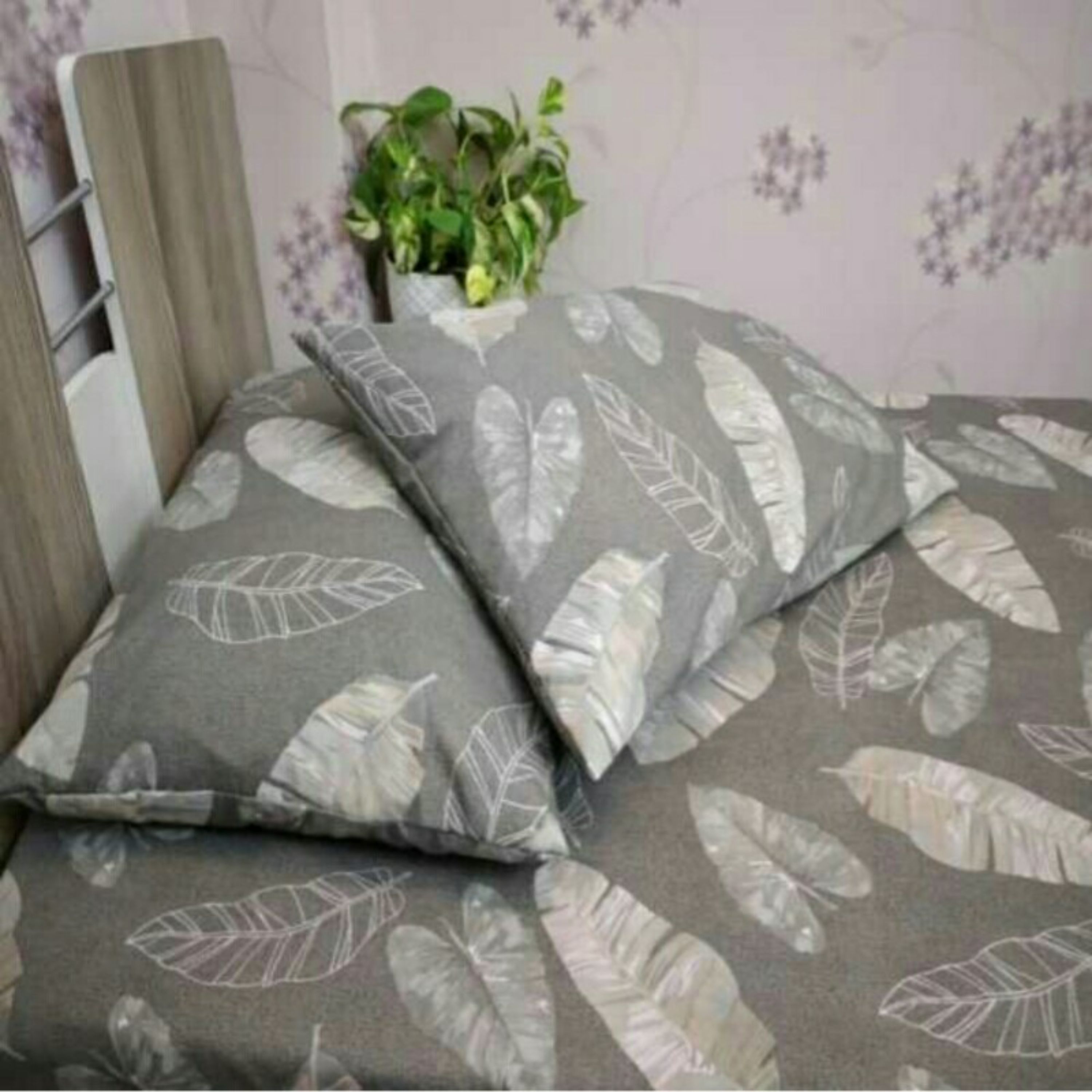 کاور  تخت   کشدار یک نفره طرح گل کاغذی پارچه درجه یک