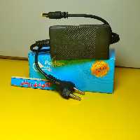 آدابتور 2 آمپر چراغ دار