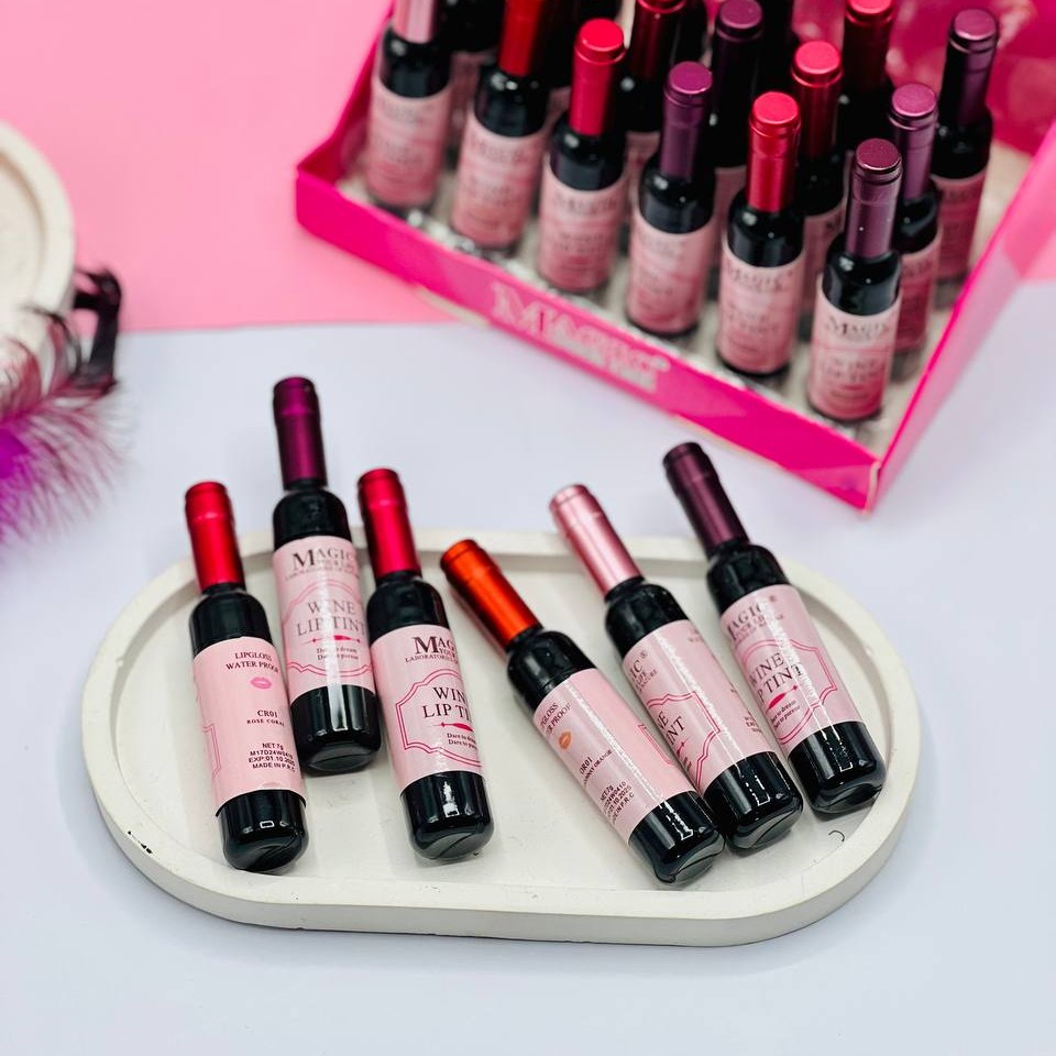 تینت شامپاینی 6 عددی  
کیفیت عالی یکی از پرطرفدار ترین های این روزهاس بین خانم ها ماندگاری بالا کیفیت عالی 