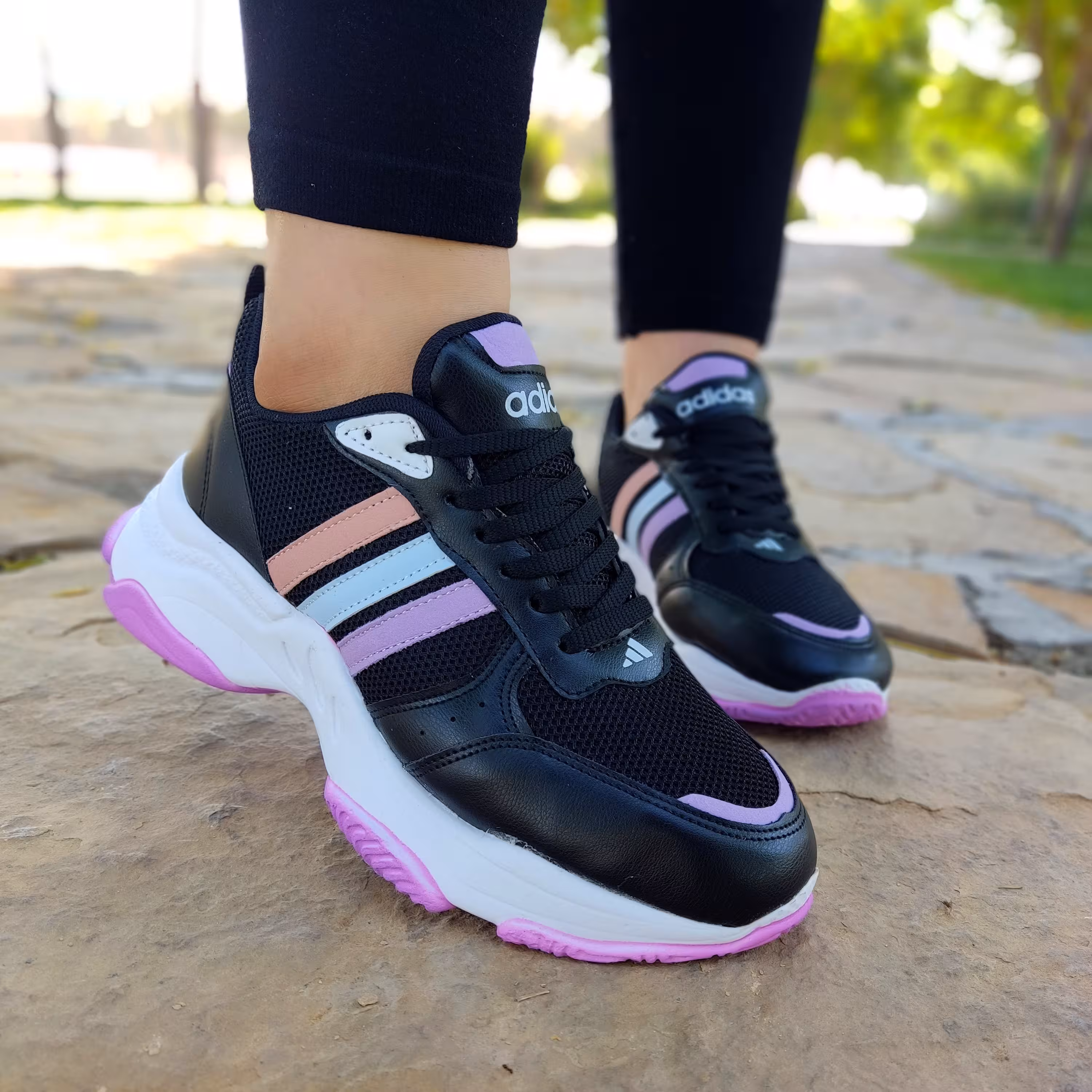 کتونی آدیداس زنانه مدل فارل