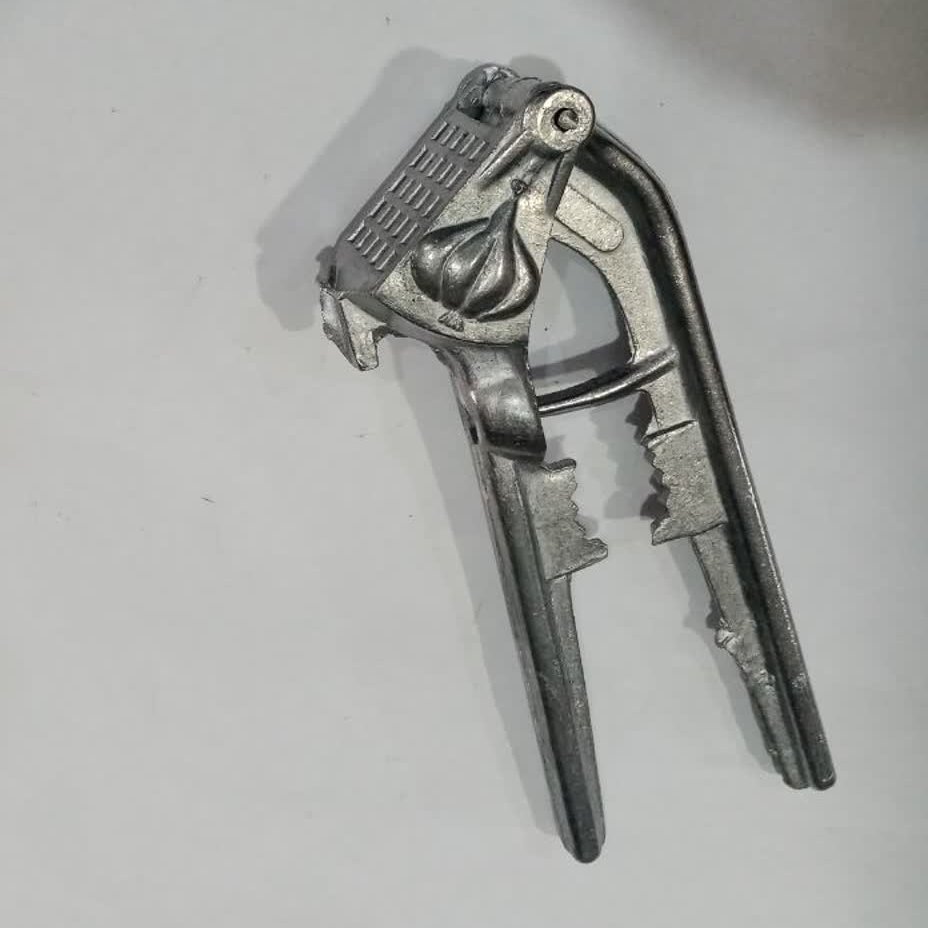 سیر له کن چدنی