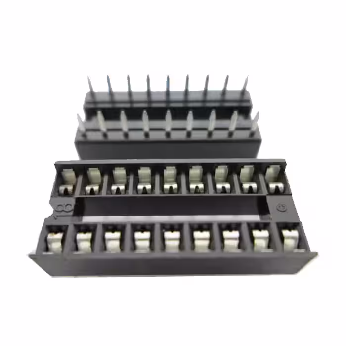 سوکت آی سی مدل SK18pin بسته 5 عددی