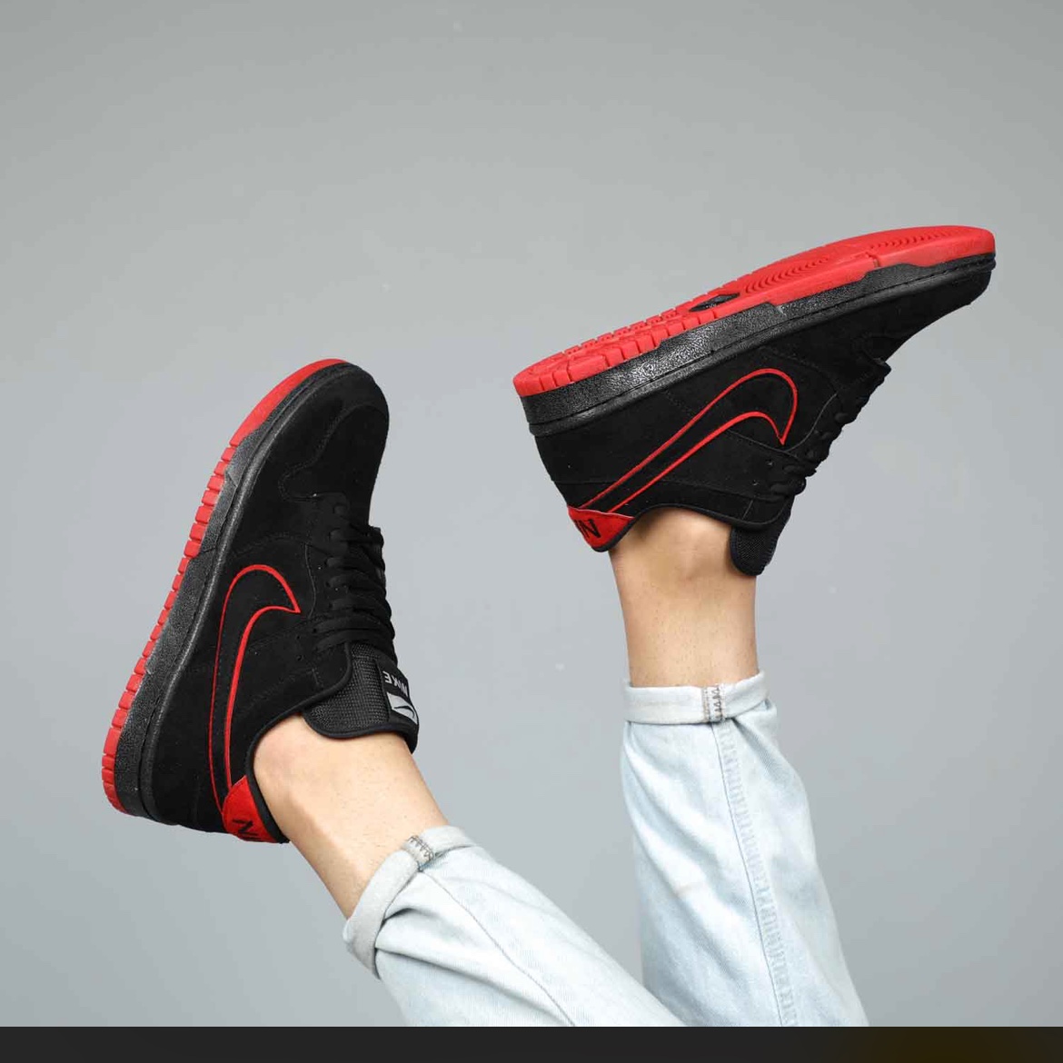 کتونی نایک اس بی دانک Nike SB Dunk Low