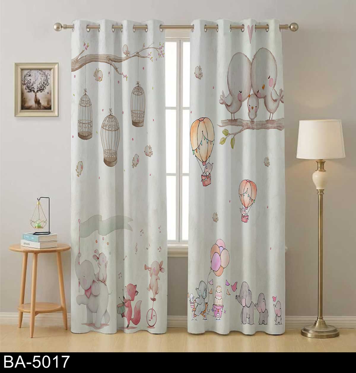 پرده تصویری فیل کوچولو