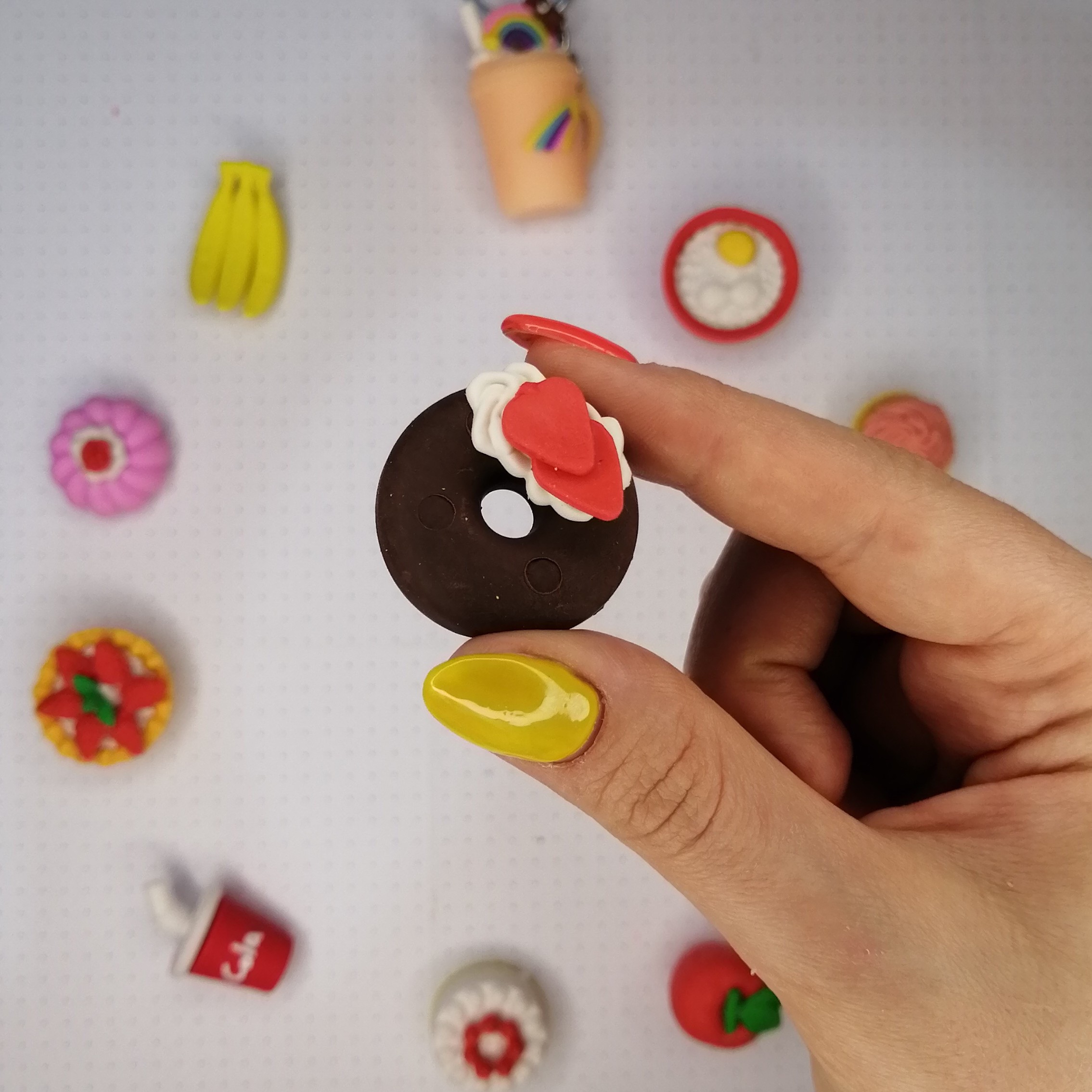  پاک کن طرح کیک دونات قهوه ای فانتزی 