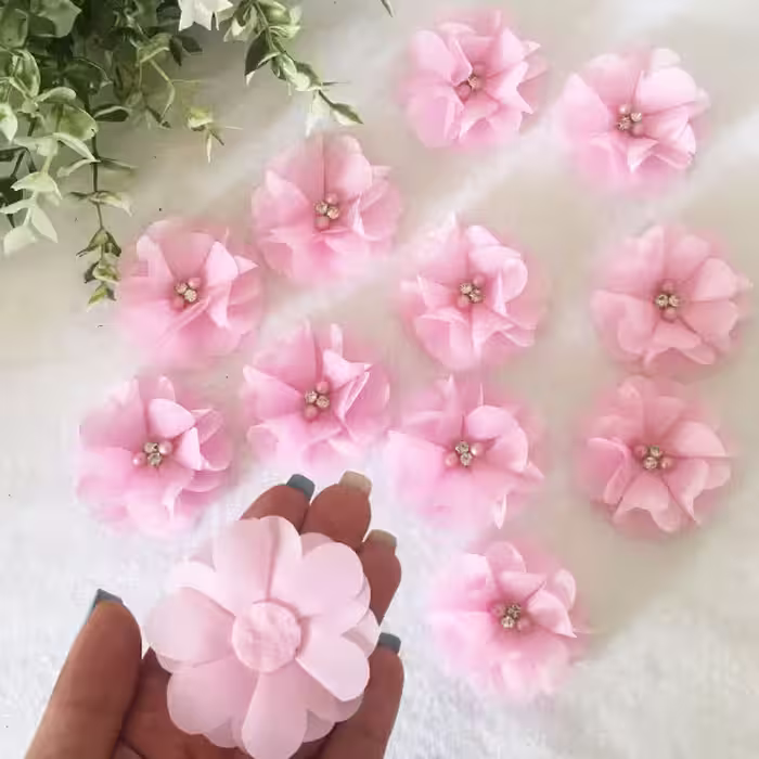 گل رز تزئینی مدل نگین کد 512 بسته 12 عددی