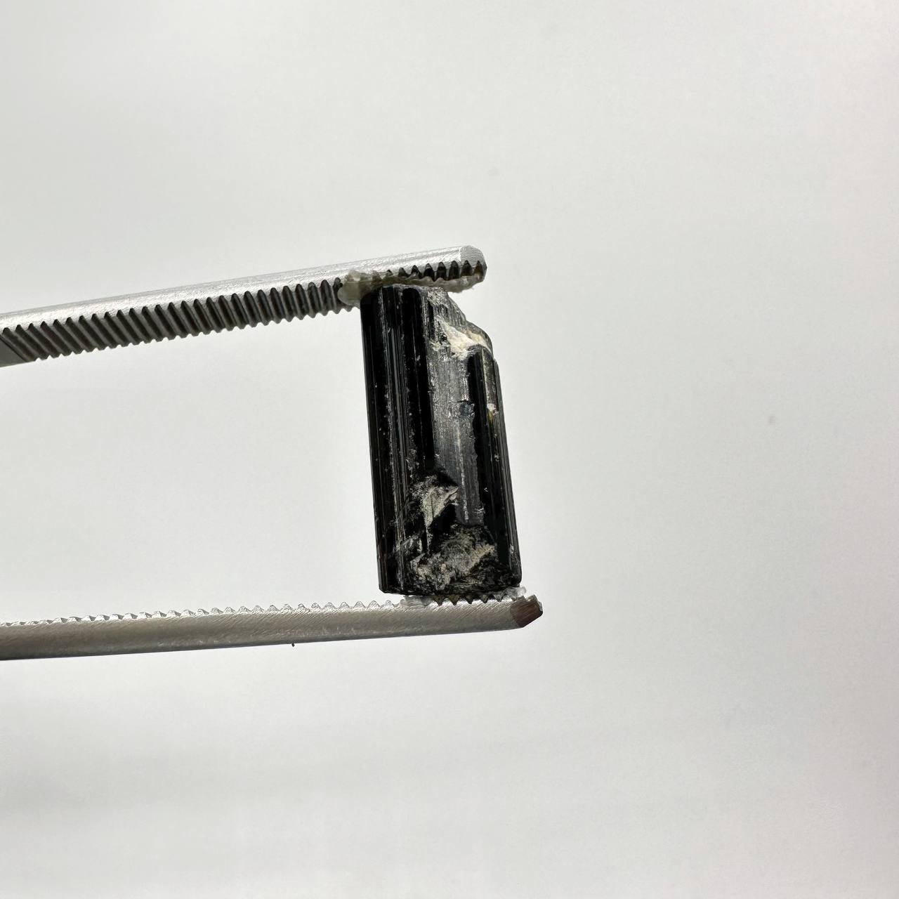 بلک تورمالین راف براق و زیبا 234660