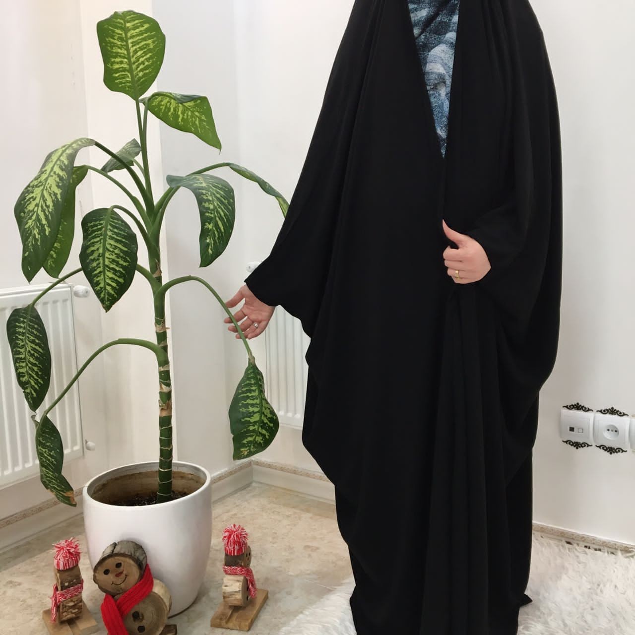 عبای عربی(جده) جنس کرپ حریر اسود 