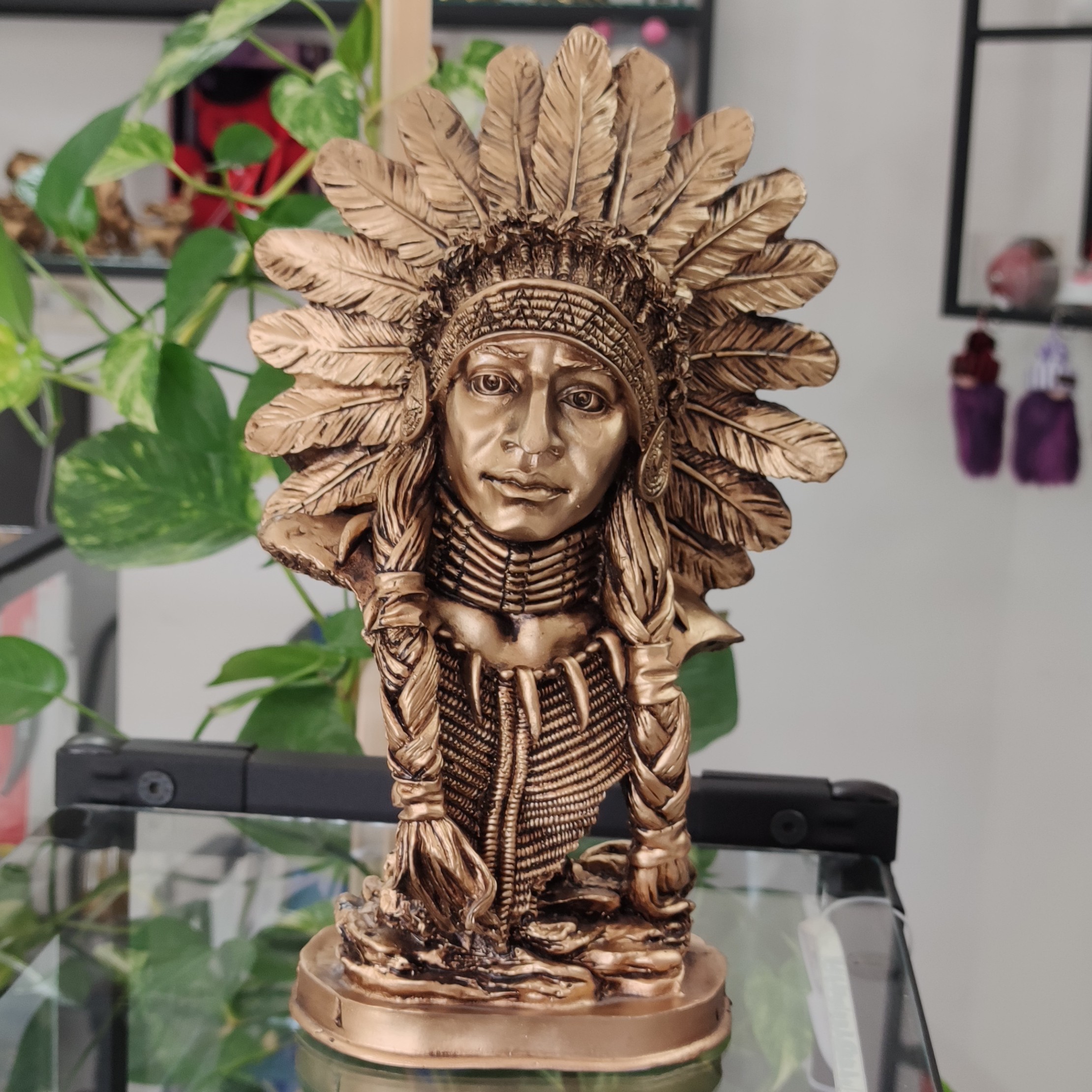 مجسمه سرخ پوست