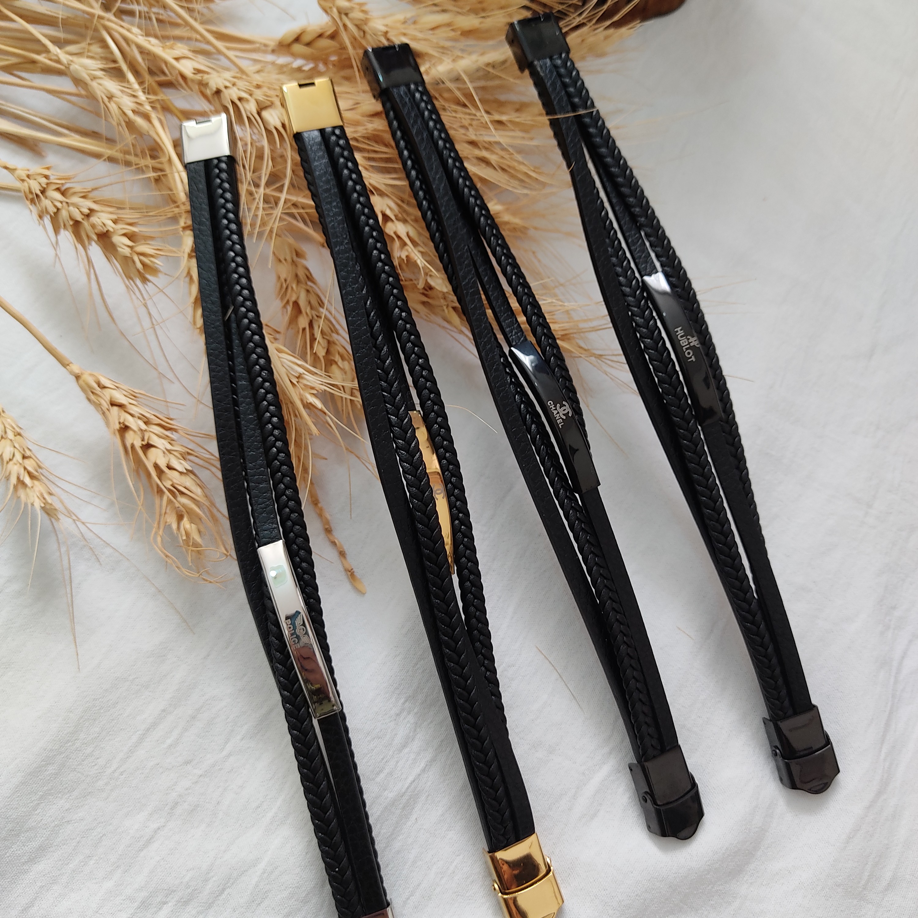 دستبند 4لاین استیل چرم مصنوعی کیفیت عالی