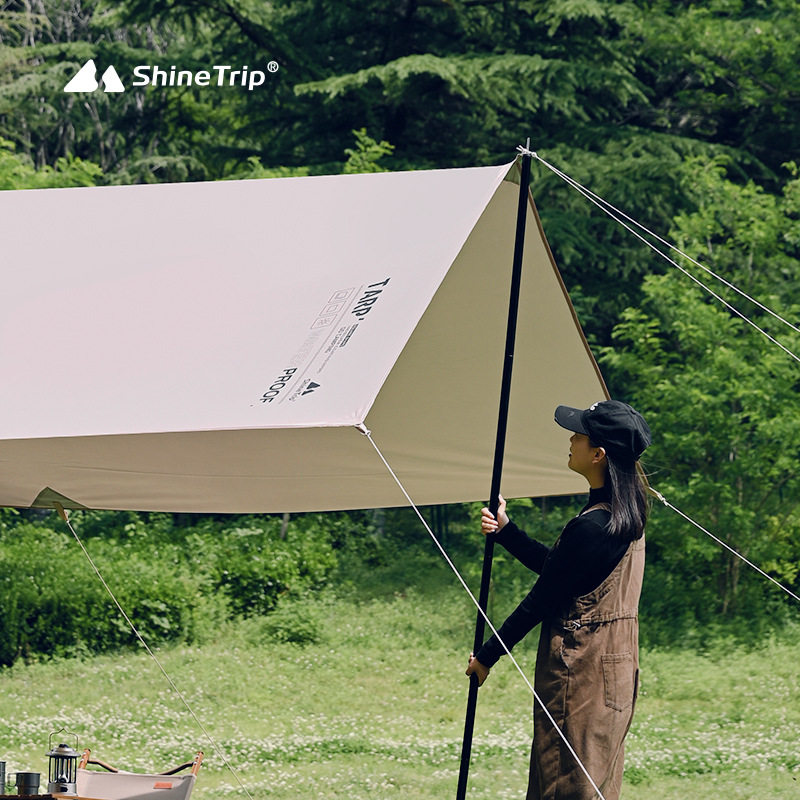 تارپ 14 متر مربع مدل silver coated به همراه 2 تیرک شاین تریپ | A463