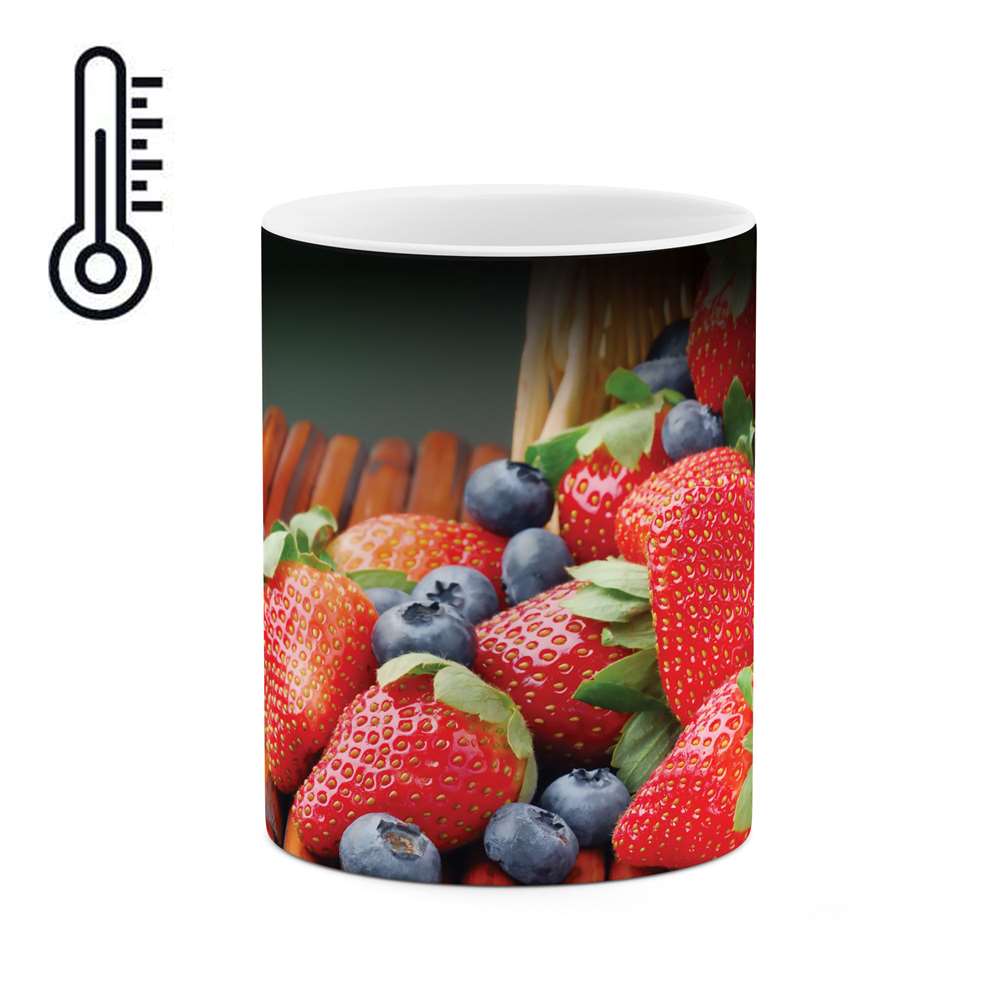 ماگ حرارتی طرح توت فرنگی مدل mgh00460