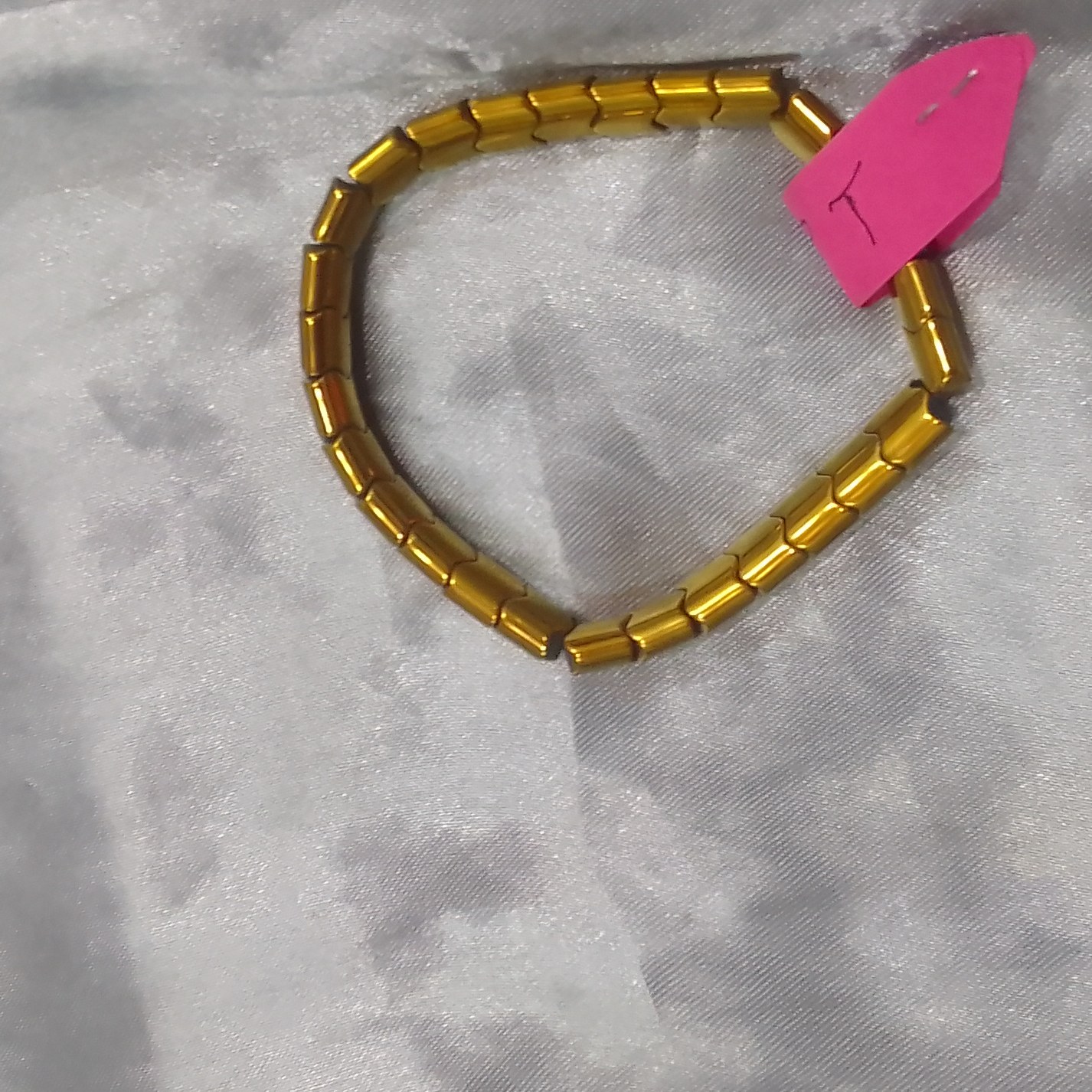 دستبند سنگی حدید