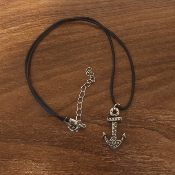 گردنبند مدل لنگر